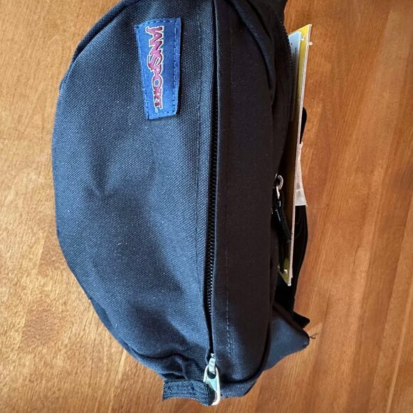 JanSport Fifth Ave fanny waist pack 2,5L *NEW - Picture 2 of 4